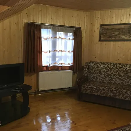 Konukevi барви карпат