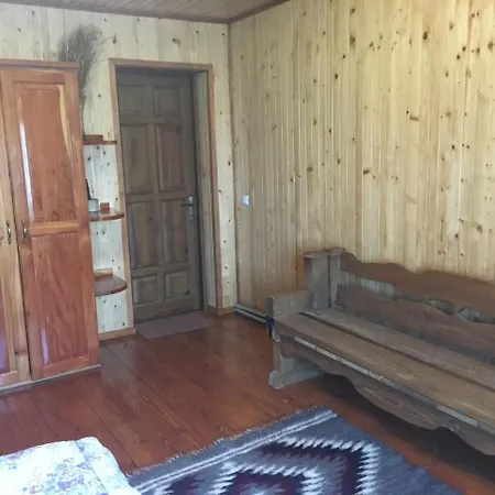 Konukevi барви карпат