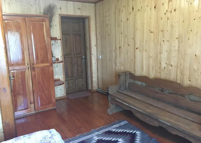 Konukevi барви карпат